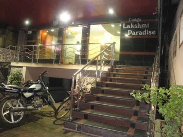 Oyo Hotel Lakshmi Paradise Visakhapatnam Eksteriør billede