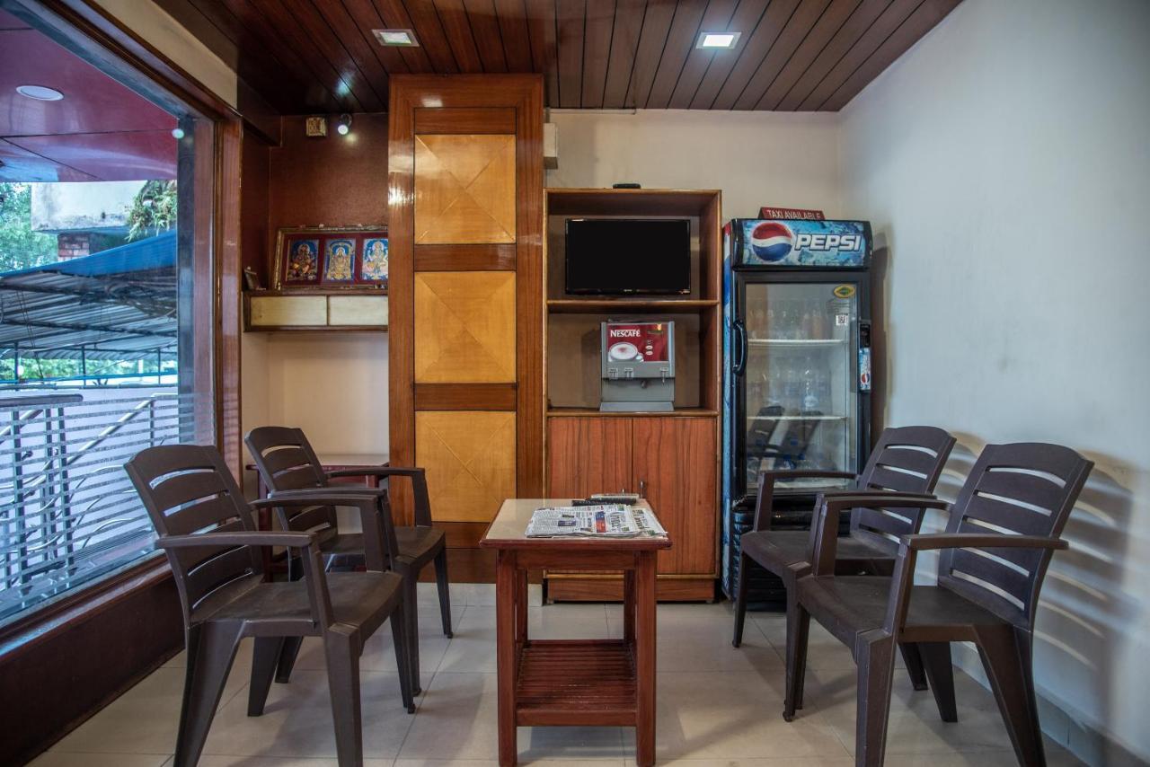 Oyo Hotel Lakshmi Paradise Visakhapatnam Eksteriør billede