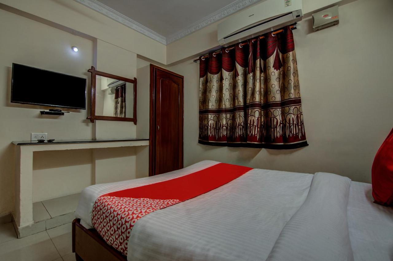 Oyo Hotel Lakshmi Paradise Visakhapatnam Eksteriør billede