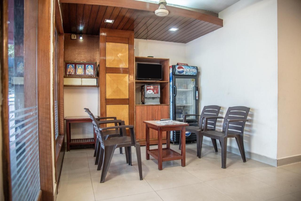 Oyo Hotel Lakshmi Paradise Visakhapatnam Eksteriør billede