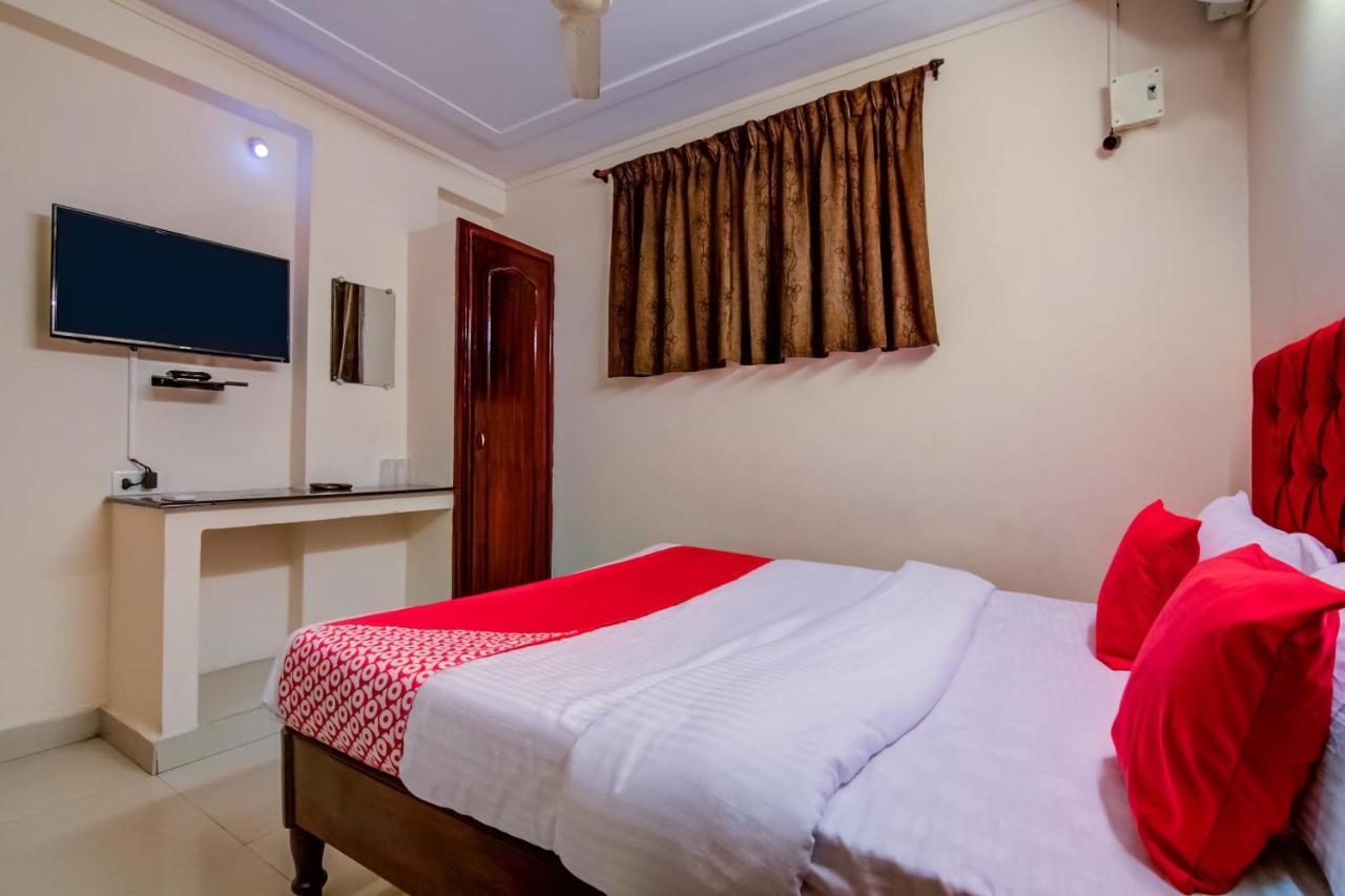 Oyo Hotel Lakshmi Paradise Visakhapatnam Eksteriør billede