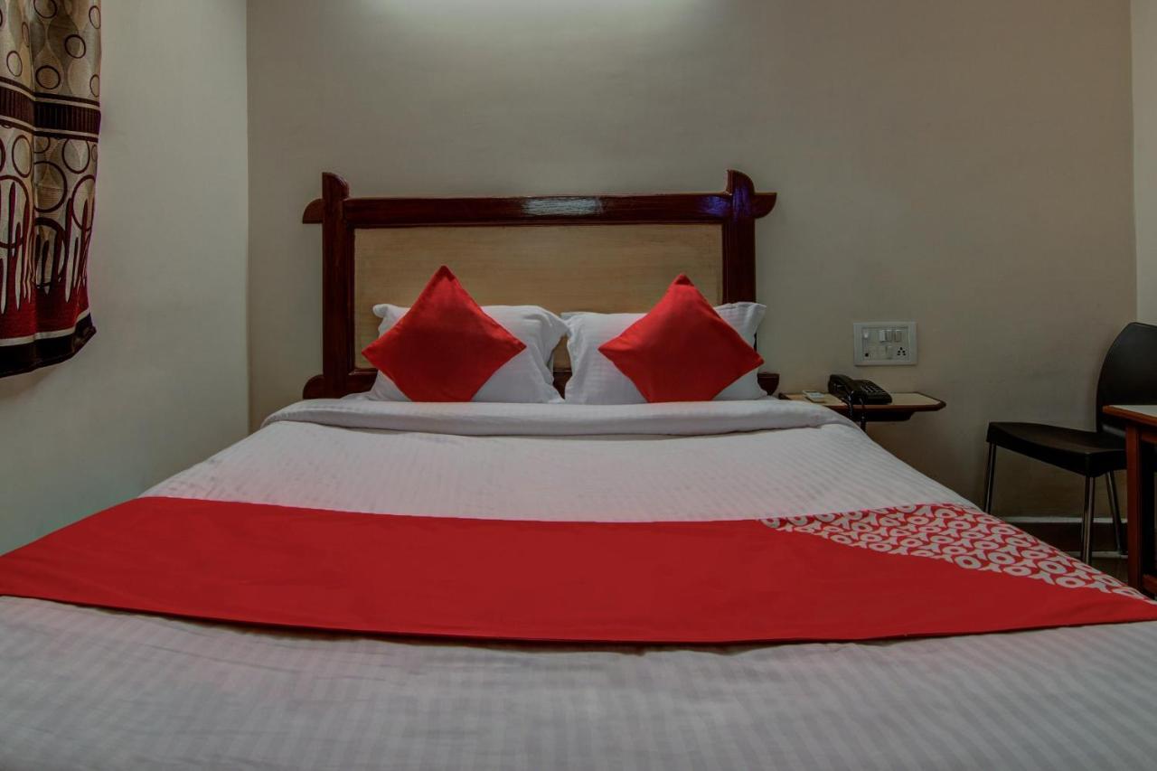 Oyo Hotel Lakshmi Paradise Visakhapatnam Eksteriør billede